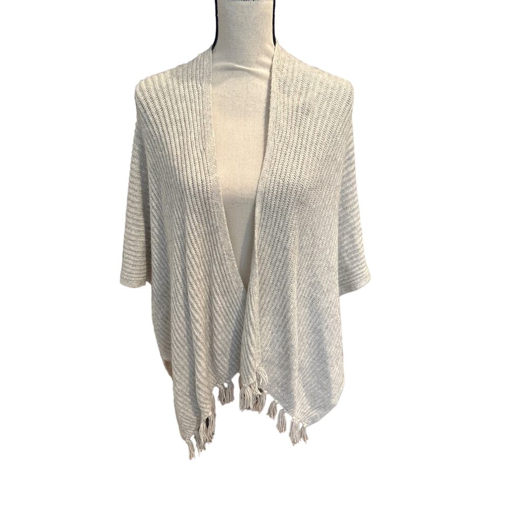 Women’s American Eagle Open Poncho Sweater. one Size Fits All Cabincore
